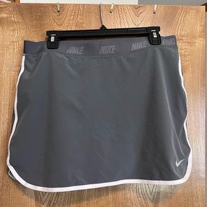 Nike golf skort/skirt
